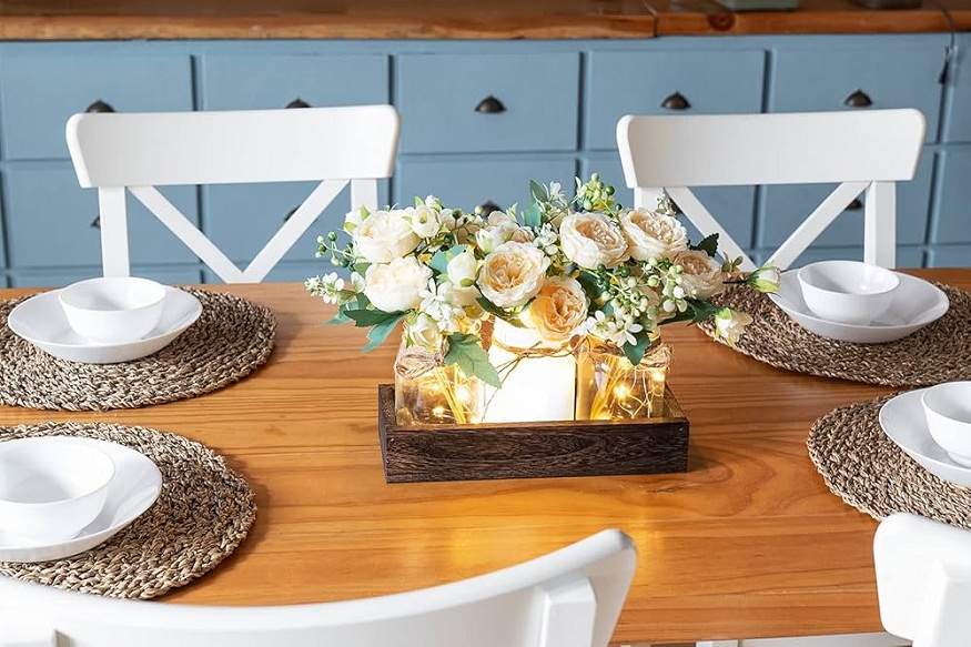 5 Must-Have Dining Table Decoration Items